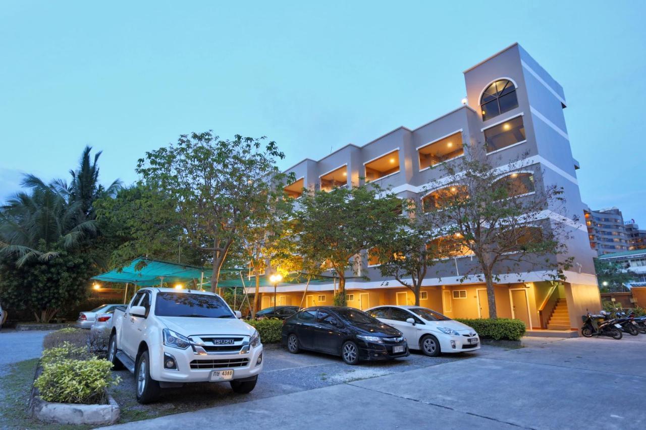 מלון Phuket Pattra Mansion By Aksara Collection מראה חיצוני תמונה