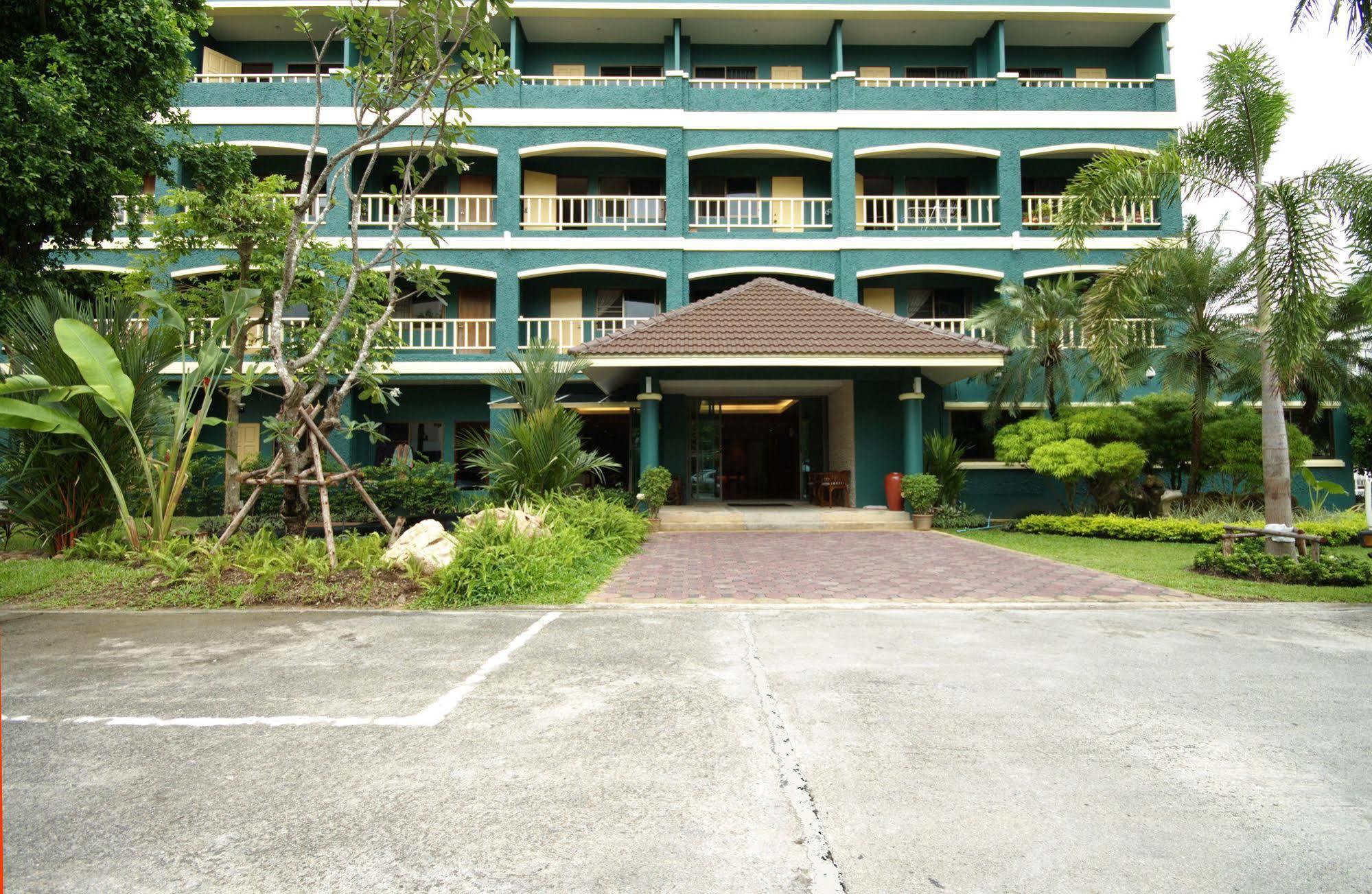 מלון Phuket Pattra Mansion By Aksara Collection מראה חיצוני תמונה